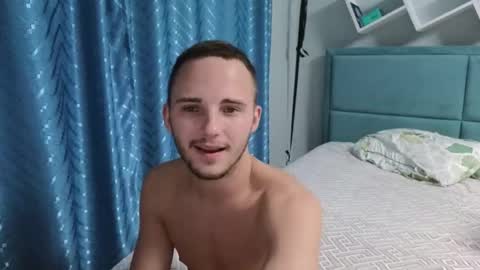 Golden boyyy21 online show from September 10, 7:37 pm