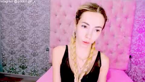 golden girl   online show from October 19, 1:54 am