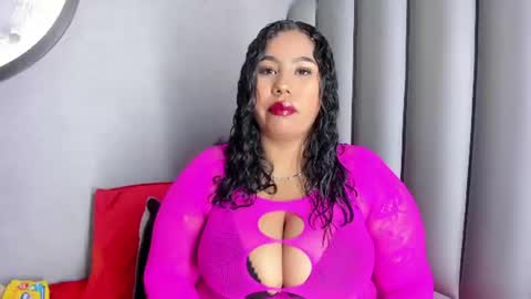 GoldenKiss  online show from July 1, 3:59 am