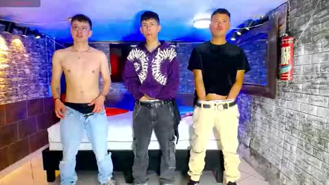 GOLDENJOI online show from September 20, 10:46 pm