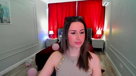 Olivia online show from March 23, 3:55 am