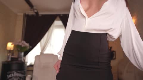 Anna online show from October 5, 3:48 am