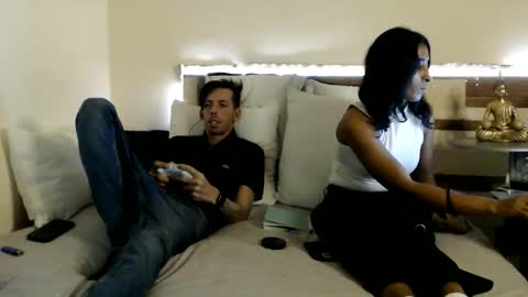 Aasha y David GoldPirl. online show from December 1, 6:50 pm