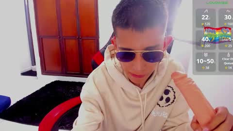 angel black online show from September 11, 7:15 pm