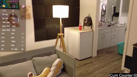 gomoreup online show from October 25, 3:40 am