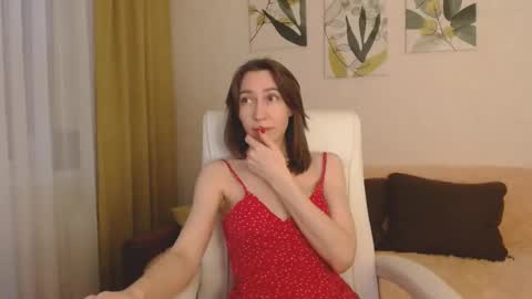 Snapshot of good_glamorgirl chatting on February 17, 12:05 pm Good GlamorGirl online show from February 17, 12:05 pm