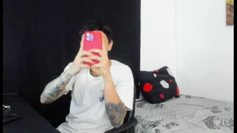 goodboy69i online show from February 18, 10:03 pm