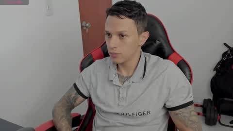 goodboy69i online show from October 18, 11:36 am