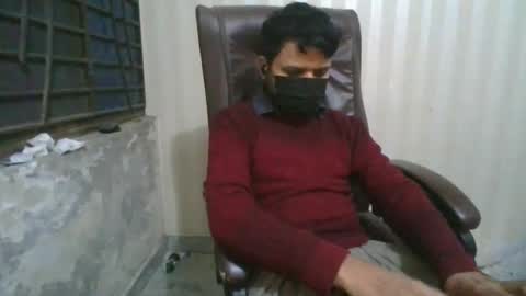 Snapshot of goodfucker3252 chatting on January 21, 6:34 pm Arab Pronstar online show from January 21, 6:34 pm