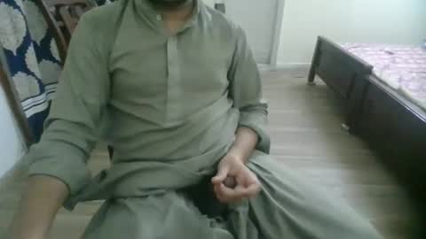 Snapshot of goodfucker3252 chatting on December 30, 9:50 pm Arab Pronstar online show from December 30, 9:50 pm