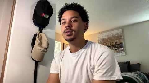 Goodjob Jay online show from October 7, 7:32 pm