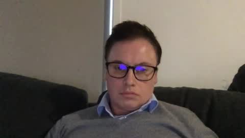 goodlookingguy558000 online show from August 6, 6:44 am