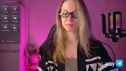 Klay online show from March 8, 4:22 pm