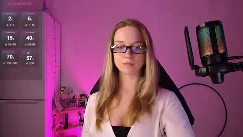 Klay online show from March 3, 2:57 pm