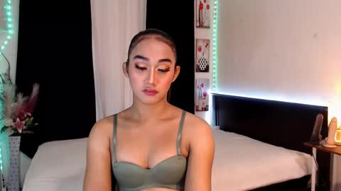 gorgeous_nicole online show from February 21, 9:11 pm