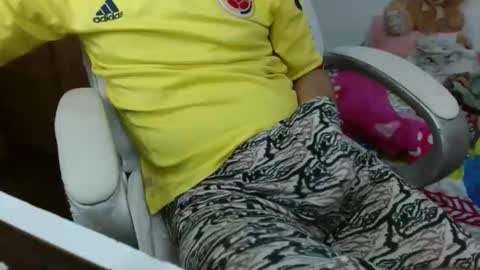 Andres online show from April 21, 5:36 am