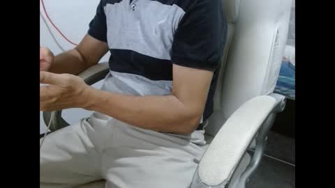 Andres online show from October 22, 7:15 pm