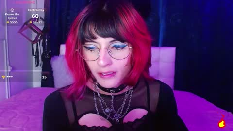 goth_minerva online show from October 25, 2:28 pm