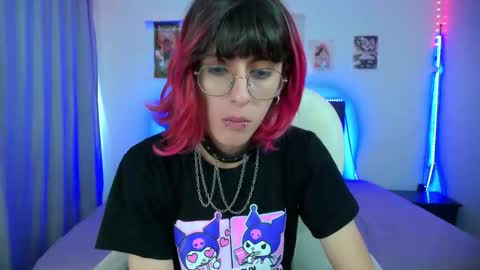 goth_minerva online show from January 11, 1:39 pm