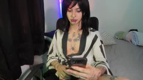 Russ  online show from January 26, 9:18 pm