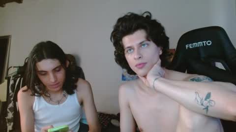 Snapshot of gowther__ chatting on February 5, 2:59 pm angelito tu novio online show from February 5, 2:59 pm
