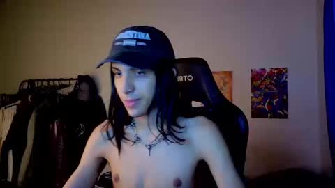 Snapshot of gowther__ chatting on September 19, 9:07 pm angelito tu novio online show from September 19, 9:07 pm