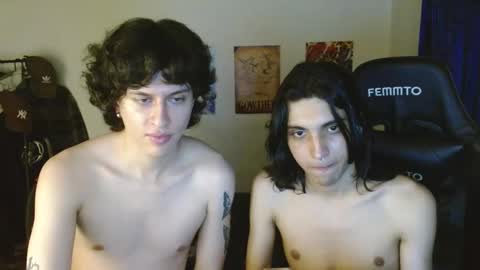 Snapshot of gowther__ chatting on January 24, 4:48 am angelito tu novio online show from January 24, 4:48 am