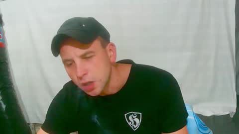 grabisz30 online show from November 2, 11:38 pm