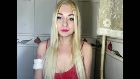 Grace Dora online show from February 21, 11:30 pm