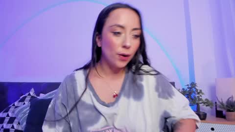 Snapshot of grace_duppon chatting on January 24, 7:49 pm Grace online show from January 24, 7:49 pm