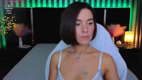 gracefulmichelle online show from June 4, 7:09 pm