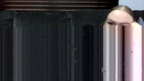 Grace Loves online show from November 6, 4:43 pm