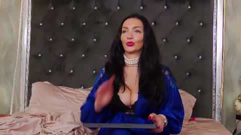 gracemontclair online show from June 24, 11:12 pm