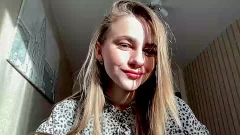 gracetorrezz online show from October 20, 1:05 pm