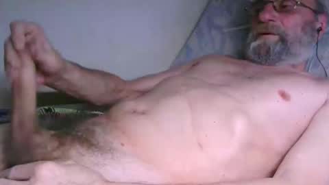 Mark online show from October 16, 7:46 pm