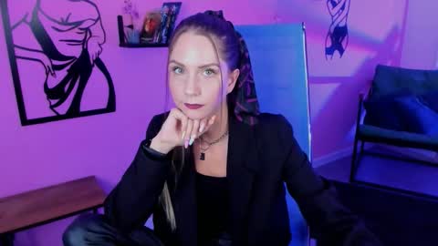 GrayceWild online show from September 16, 11:34 am