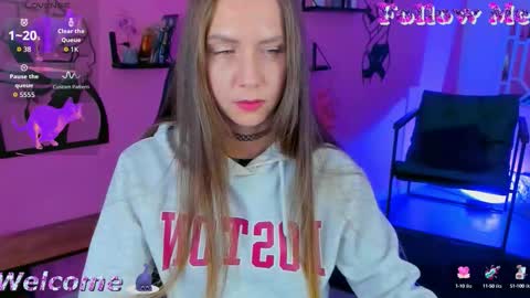 GrayceWild online show from October 2, 11:31 am