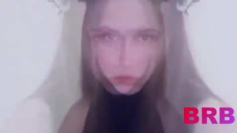 GrayceWild online show from January 13, 2:32 pm
