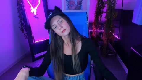 GrayceWild online show from September 12, 11:56 am