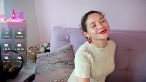 Greeicy online show from March 19, 7:52 pm