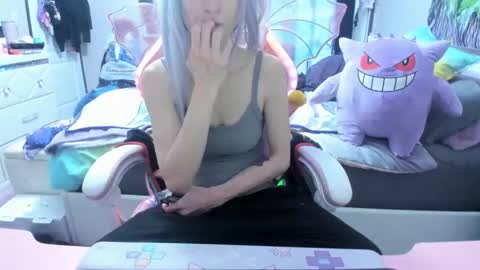 GreenEyedLovexo online show from February 14, 1:34 am