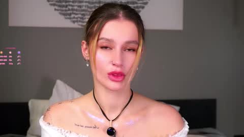 Kelly online show from January 10, 2:00 pm