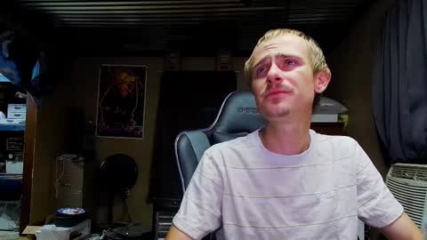 Greenlungs8195 online show from September 14, 7:10 am