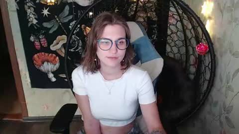 Lina online show from July 14, 10:21 am