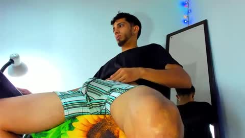 Snapshot of gregory_hardxx chatting on January 31, 11:35 pm GREGORY online show from January 31, 11:35 pm
