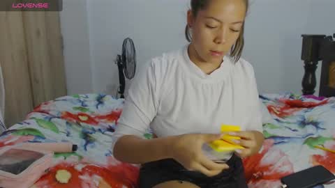grey online show from February 12, 8:59 am