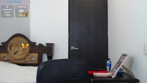 grey online show from March 8, 10:13 pm
