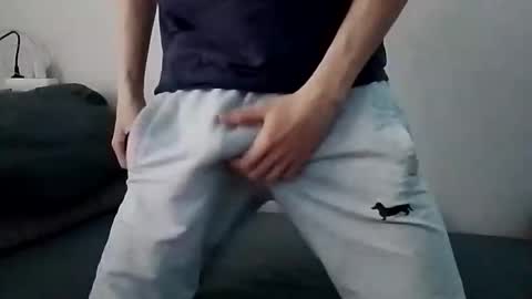 Felix online show from October 31, 9:10 am