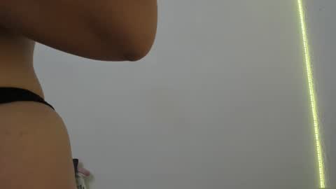 Snapshot of greta_smith2 chatting on March 1, 10:42 pm Greta online show from March 1, 10:42 pm