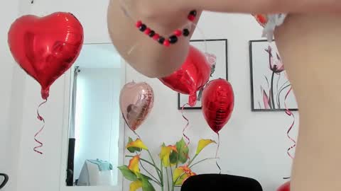 Snapshot of grettel__ chatting on February 14, 12:25 pm Gretel online show from February 14, 12:25 pm